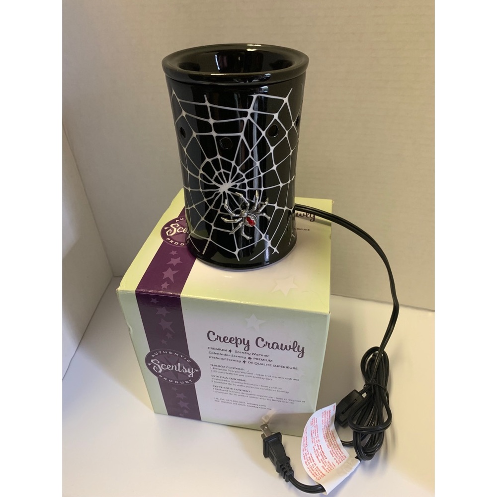 Brand New Scentsy Warmer